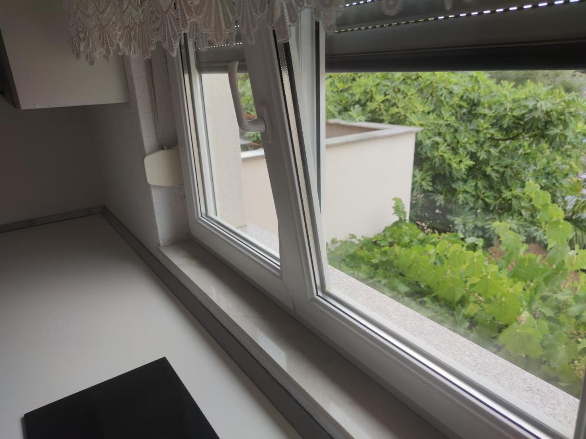 Apartmani Kutlesa Vodice Luaran gambar