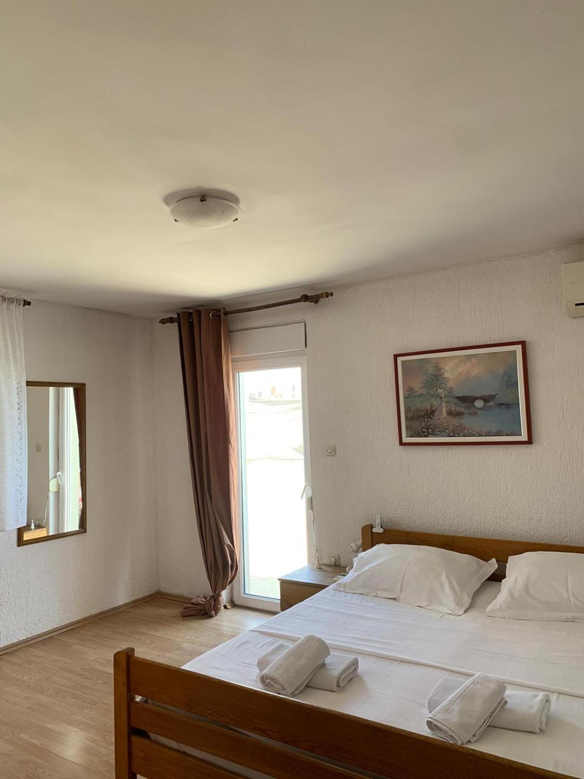 Apartmani Kutlesa Vodice Luaran gambar