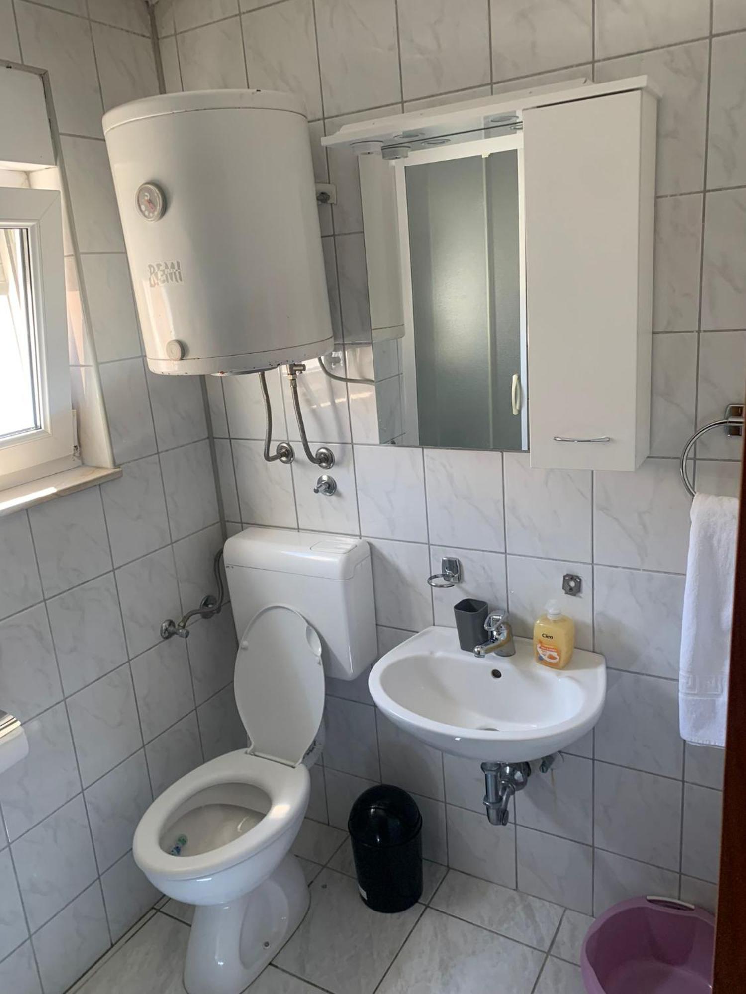 Apartmani Kutlesa Vodice Luaran gambar