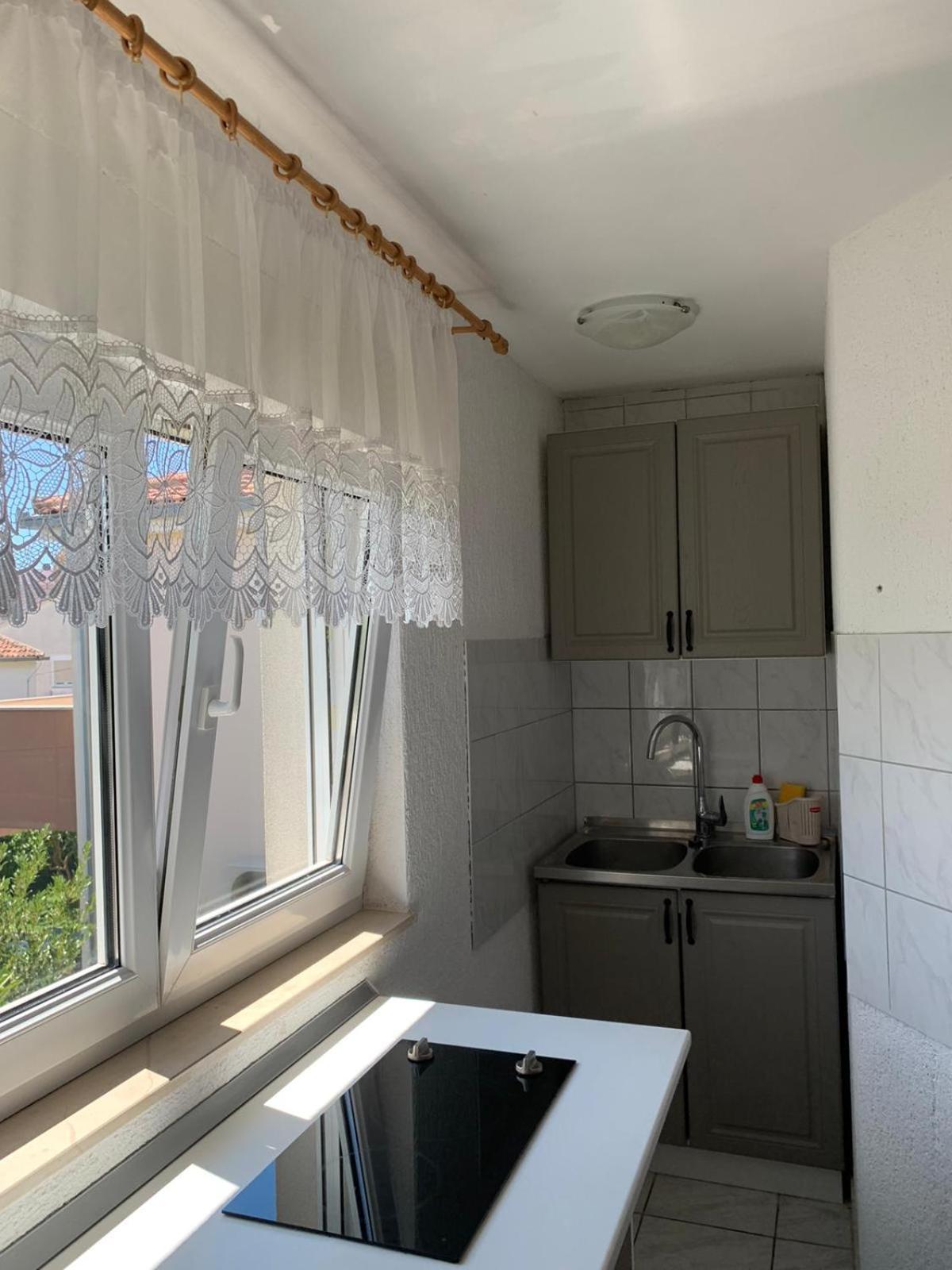 Apartmani Kutlesa Vodice Luaran gambar